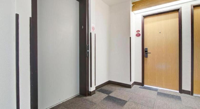 Hotel Markle In I-69 Ngoại thất bức ảnh